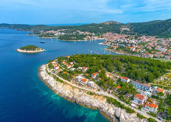 Mediterranean Summer House Vila Hvar Town