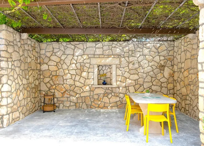 Mediterranean Summer House Vila Hvar Town