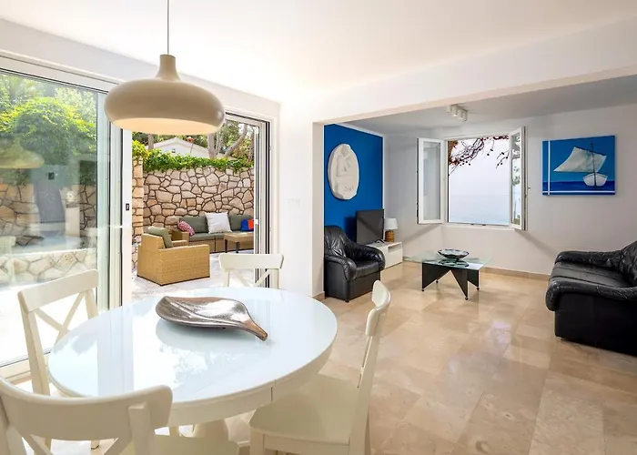 Mediterranean Summer House Vila Hvar Town